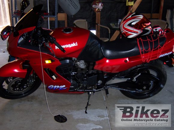 1995 Kawasaki GPZ 1100 photo